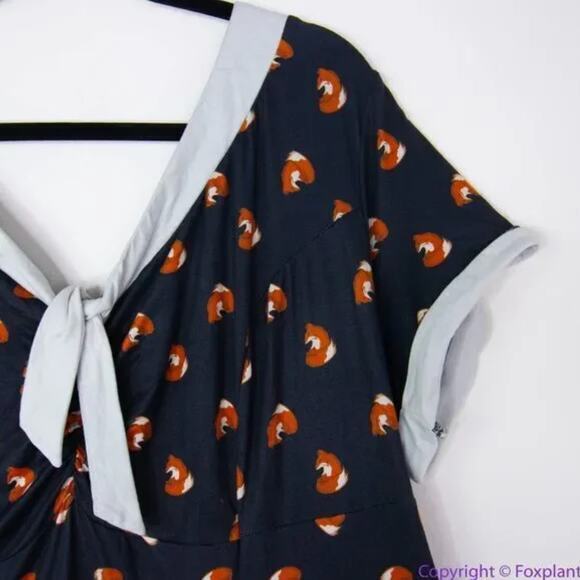 Unique Vintage Gwynnie Bee Black Fox Print Fit And Flare Dress, 0X - Picture 8 of 15